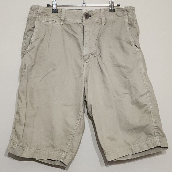 American Eagle Mens Khaki Shorts Size 33